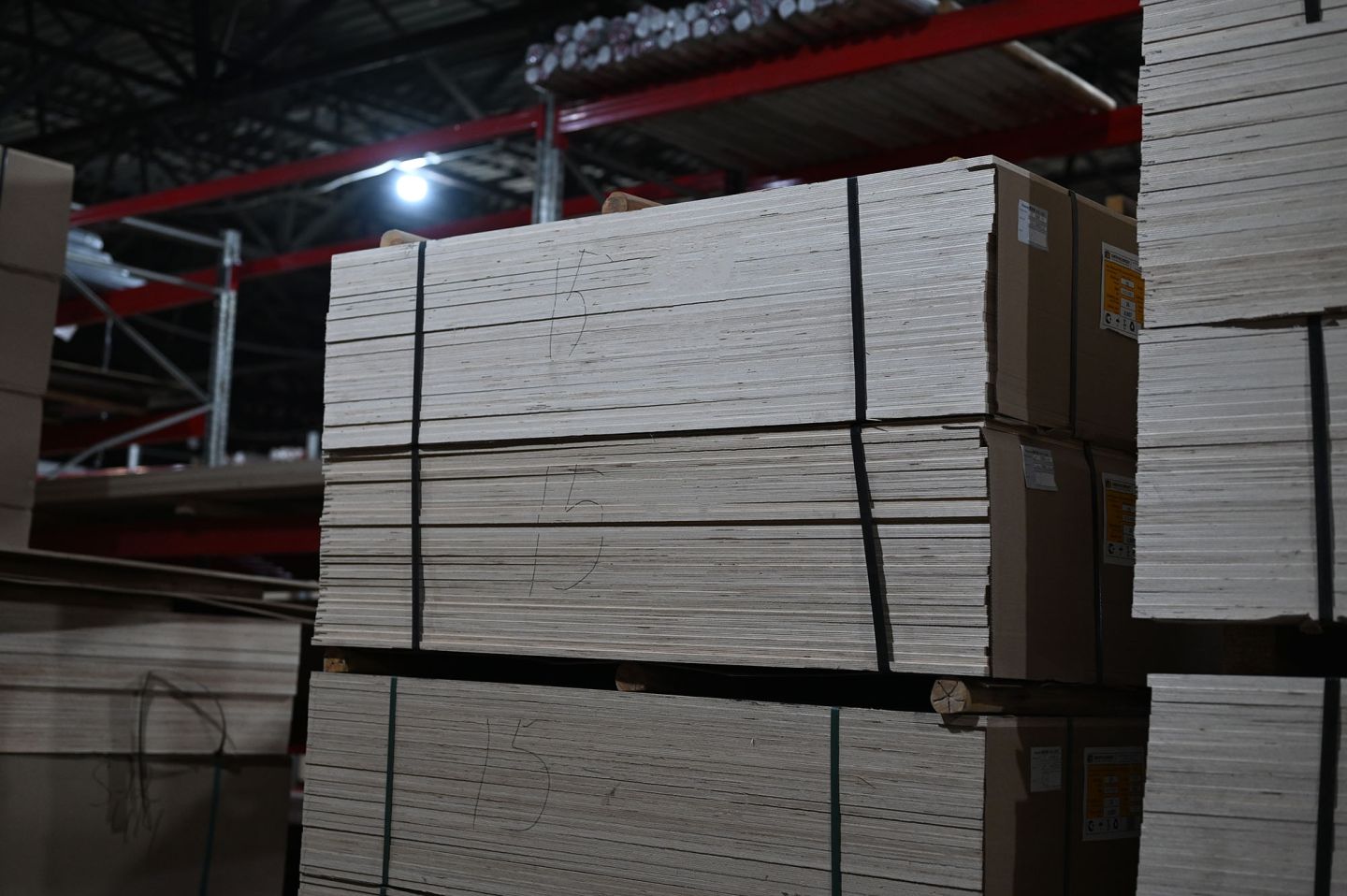 Фанера ФК 15мм 1525х1525мм сорт TS нешлифованная березовая СВЕЗА