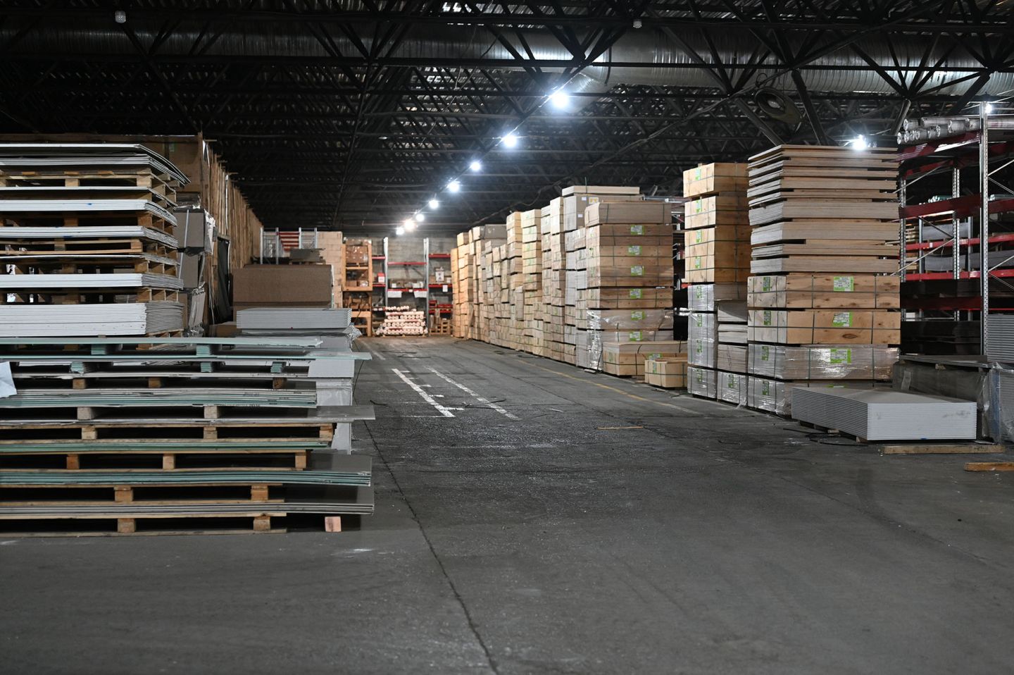 Фанера ФСФ-ТС 6 мм сорт 2/2 НШ березовая трудногорючая 1525х1525 мм